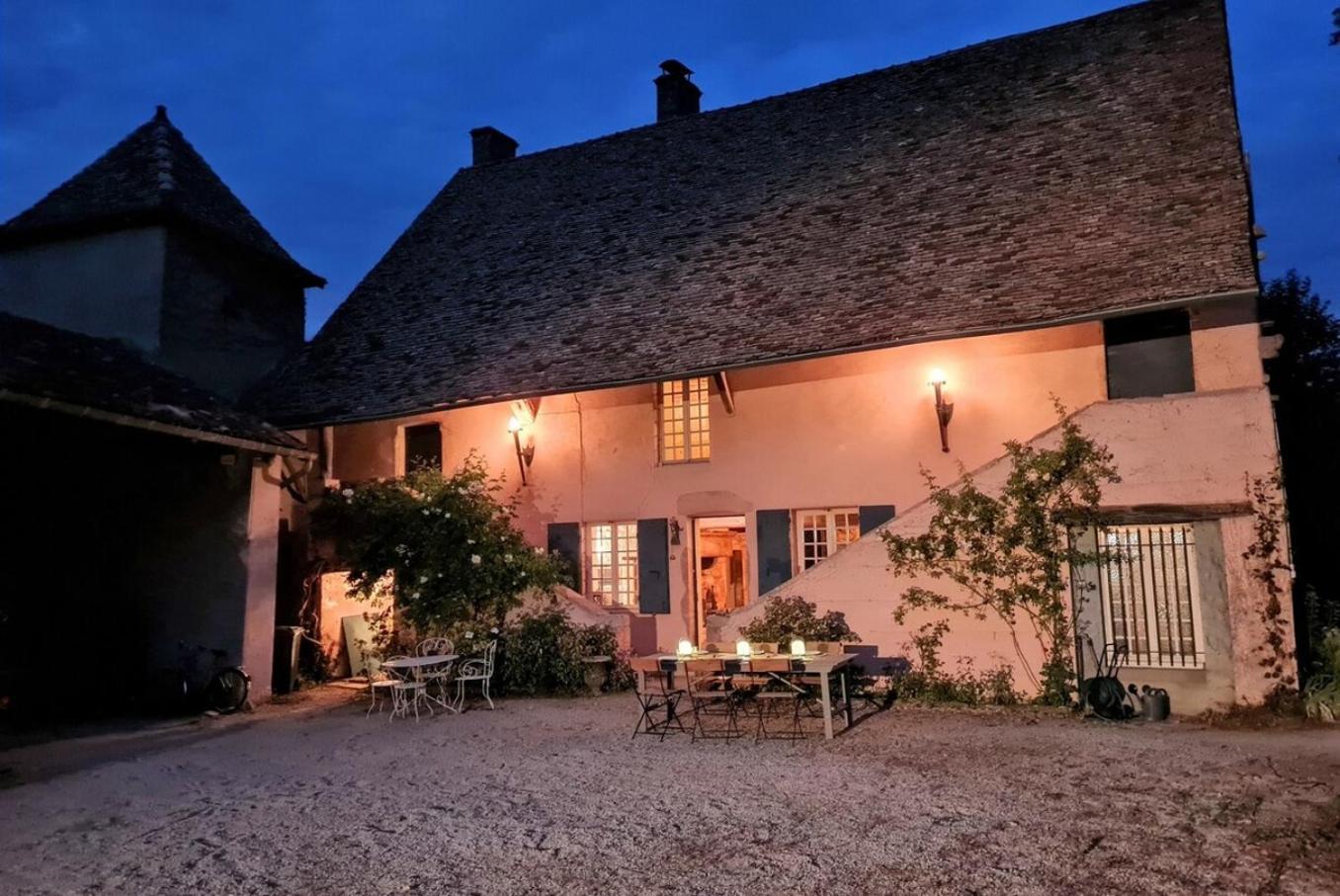 La Colombire Family House With Swimming Pool Pensionat Ratenelle Exteriör bild