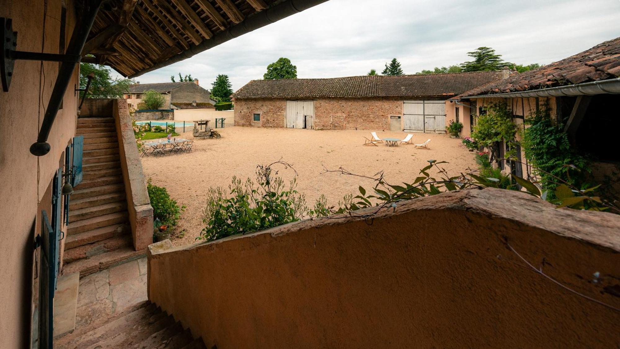 La Colombire Family House With Swimming Pool Pensionat Ratenelle Exteriör bild
